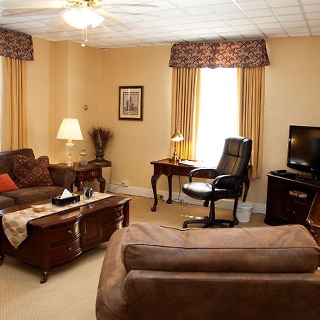 Best Western Plus Sidney Lodge Exterior foto